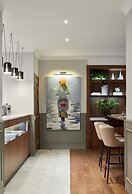 B.60 Hotel