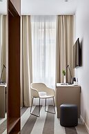 B.60 Hotel