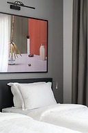 B.60 Hotel