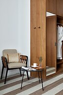 B.60 Hotel