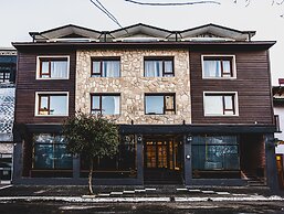 Hotel Ecomax