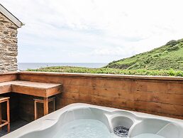 2 Cliff Cottages