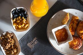 Frankfort Hotel & Spa