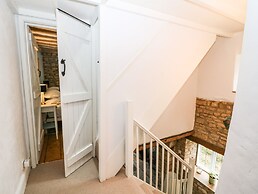 Tuesday Cottage