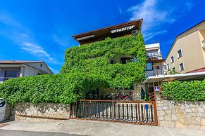 Apartment Luksi