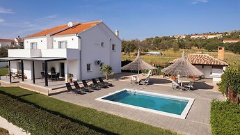 Villa Petrel