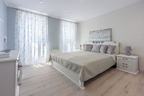 Villa Green Point