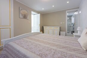 Villa Green Point