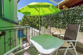 Villa Green Point