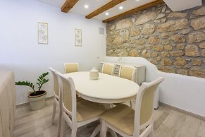 Villa Green Point