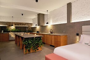 David Hotel