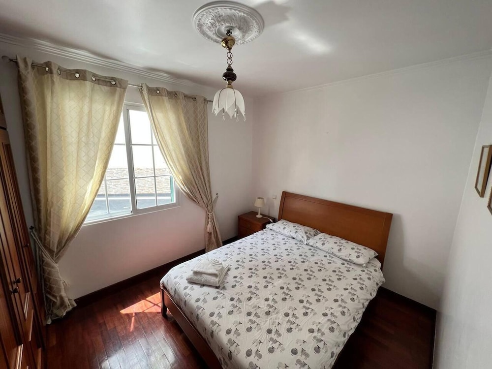 Comfortable 2-bedroom Apartment for Relaxing Stays