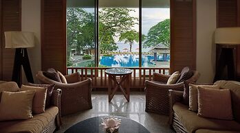 Cosy Beach Hotel