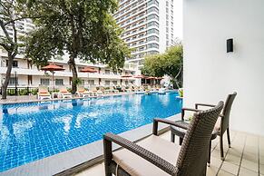 Cosy Beach Hotel