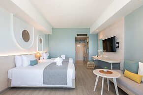 Cosy Beach Hotel