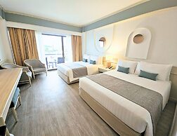 Cosy Beach Hotel