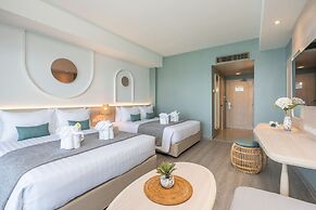 Cosy Beach Hotel