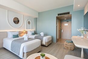 Cosy Beach Hotel