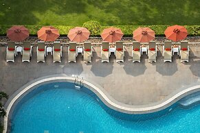 Cosy Beach Hotel