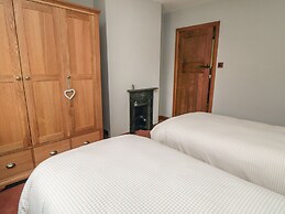 Ascot Cottage