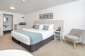 The Com Plex Motel
