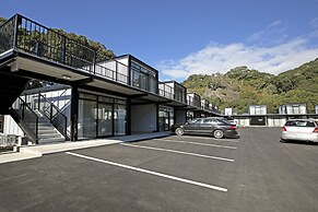 The Com Plex Motel