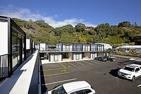 The Com Plex Motel