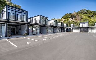 The Com Plex Motel
