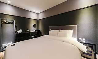 Frenchcode Hotel
