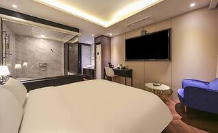 Frenchcode Hotel