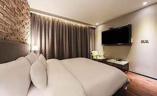 Frenchcode Hotel