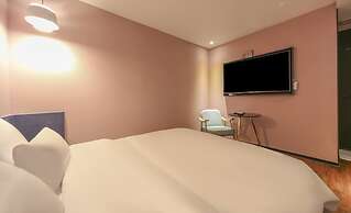 Frenchcode Hotel