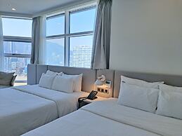 Ocean the point Hotel