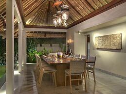 Seseh Beach Villas
