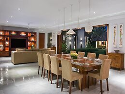 Seseh Beach Villas
