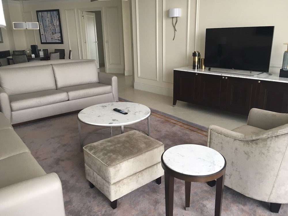 Ultimate Luxury Address Boulevard Dubai - 3 Bedrooms
