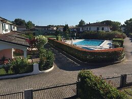 Amazing Villa With Private Garden