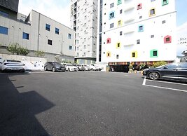 Almond Kids Hotel