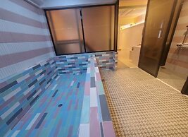 Almond Kids Hotel
