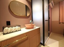 Almond Kids Hotel