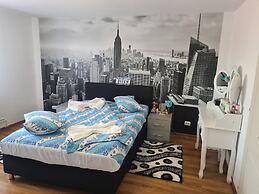 Cory's House APARTMENT