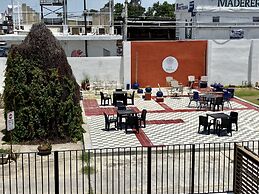 Hotel Los Robles