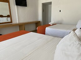 Hotel Los Robles