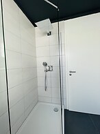 IQ Hotel