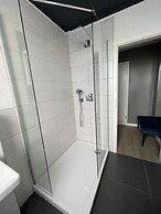 IQ Hotel