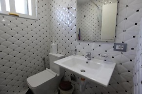 Vila Riza Veliu