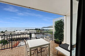 OCEAN VIEWS 16a WIFI POOL & SPA