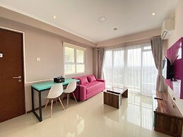 Modern & Cozy 2BR at Gateway Pasteur Apartment
