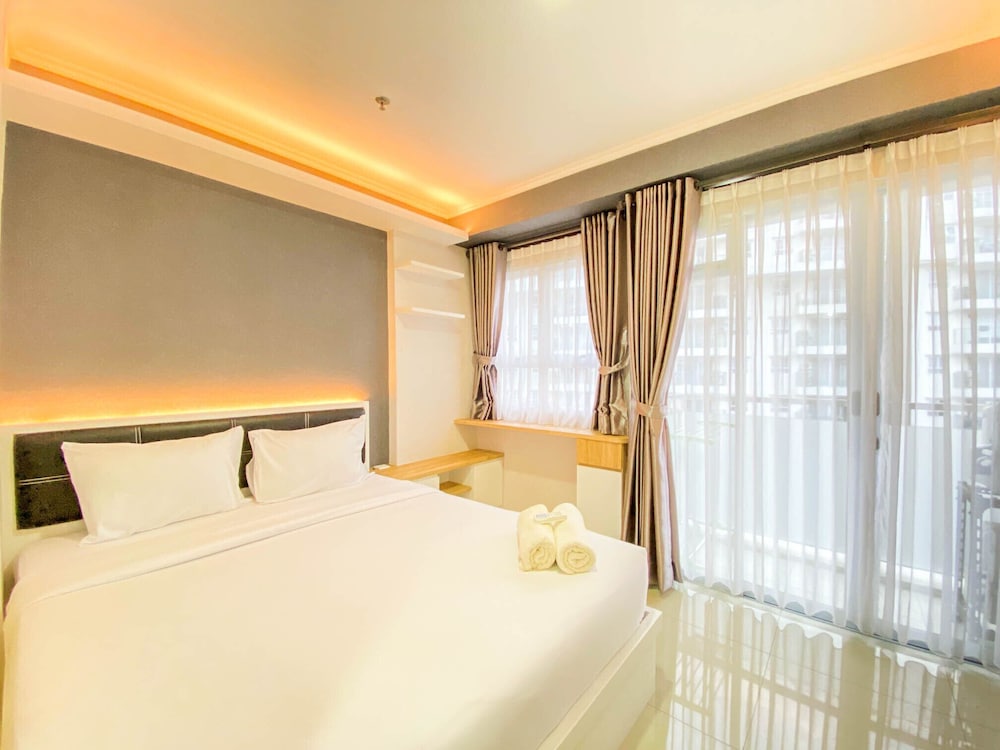 Cozy & Homey 1BR at Gateway Pasteur Apartment