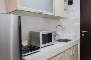 Bright Studio Apartment at Springwood Residence